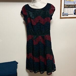 EShakti Lace Dress in Navy, Red, and Green Sz 10 NWOT Fit and Flare, pockets 🌹